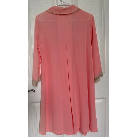 NWT Vintage Vanity Fair Pink Lace Trim Robe Size 34 - Picture 12 of 13